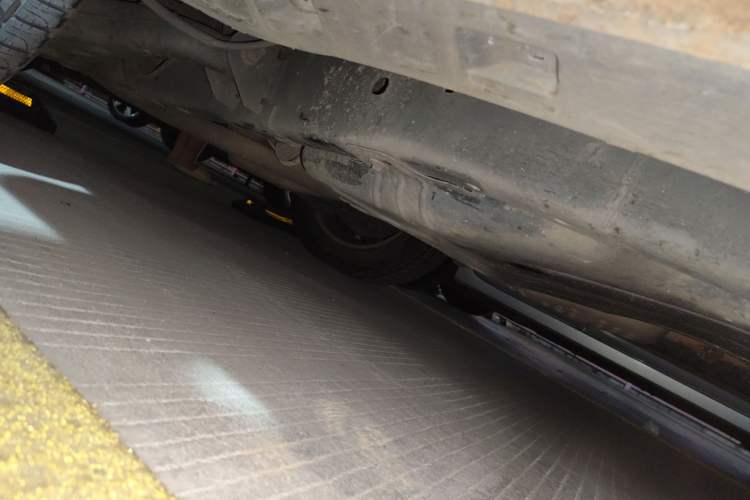 Used Land Rover Discovery 2012 3.0 SDV6 HSE Diesel Version Chassis Front Right