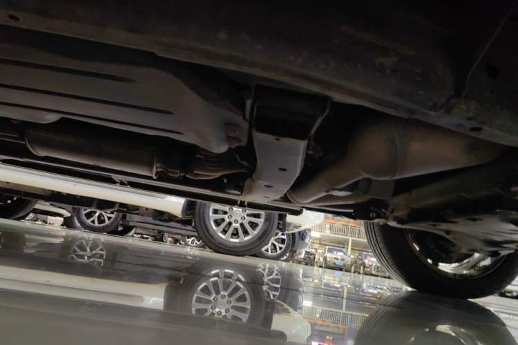 Used Land Rover Discovery  Chassis Front Right