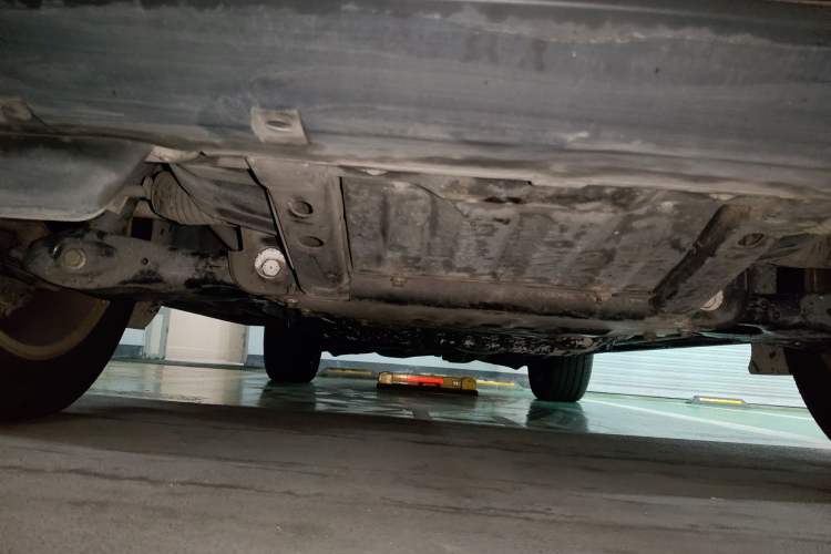 Used Land Rover Discovery 2012 3.0 SDV6 HSE Diesel Version Chassis Front