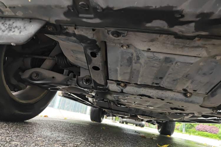 Used Land Rover Discovery 2012 3.0 SDV6 HSE Diesel Version Chassis Front