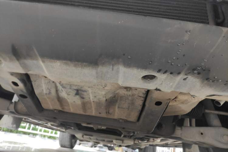 Used Land Rover Discovery 2012 3.0 SDV6 HSE Diesel Version Chassis Front