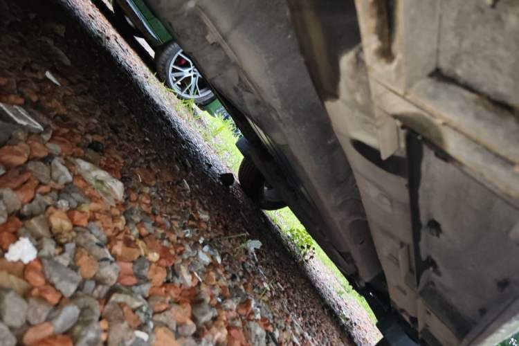 Used Land Rover Discovery 2012 3.0 SDV6 HSE Diesel Version Chassis Rear Right