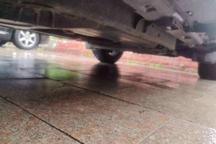 Used Land Rover Discovery 2012 3.0 SDV6 HSE Diesel Version Chassis Rear Right