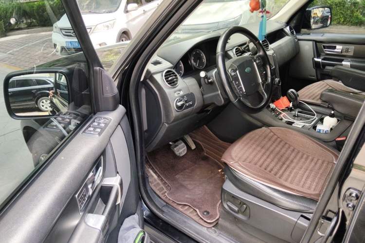 Used Land Rover Discovery 2012 3.0 SDV6 HSE Diesel Version Driver Seat