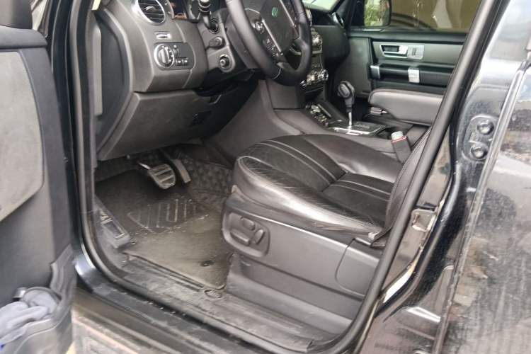 Used Land Rover Discovery 2012 5.0 V8 HSE Driver Seat