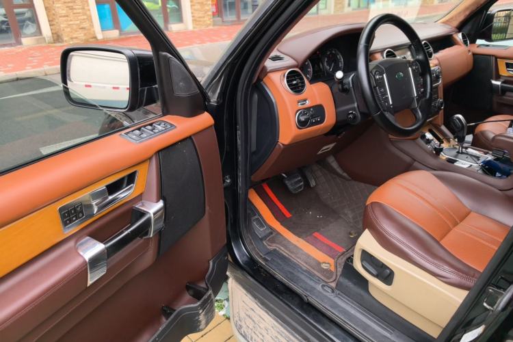 Used Land Rover Discovery 2012 5.0 V8 HSE Driver Seat