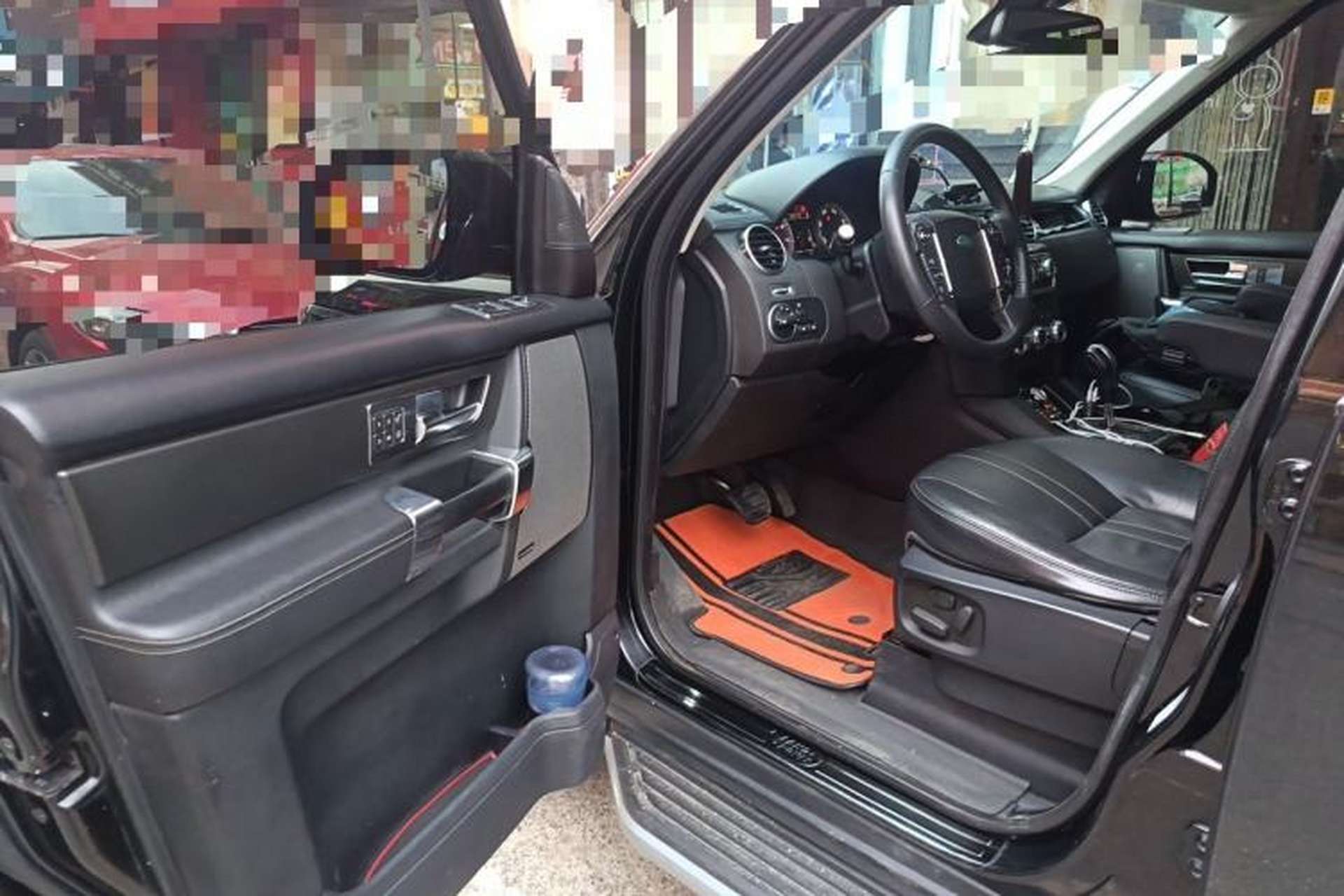 Used Land Rover Discovery 2012 5.0 V8 SE Driver Seat