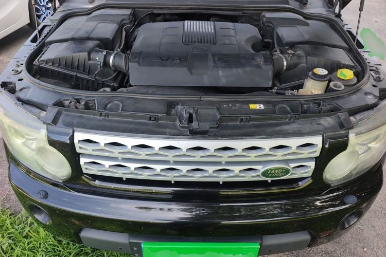 Used Land Rover Discovery 2012 5.0 V8 HSE Engine Bay