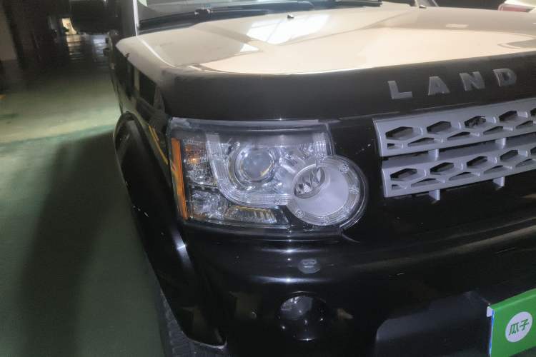 Used Land Rover Discovery 2012 5.0 V8 HSE Exterior 6