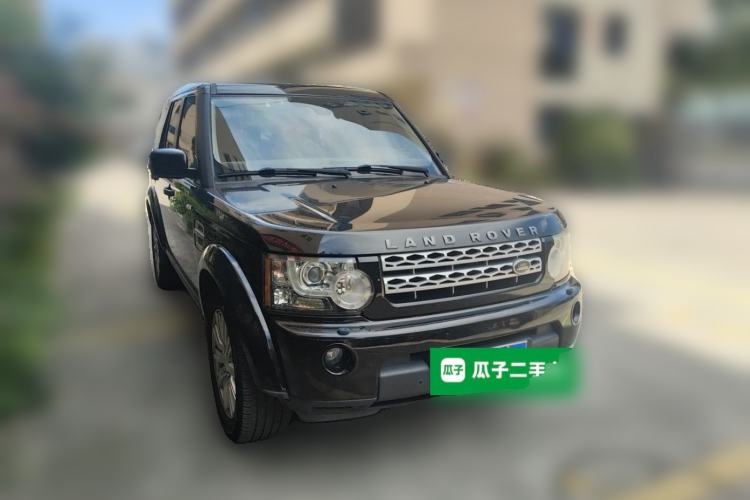 Used Land Rover Discovery 2012 5.0 V8 SE Front Right 45 Deg
