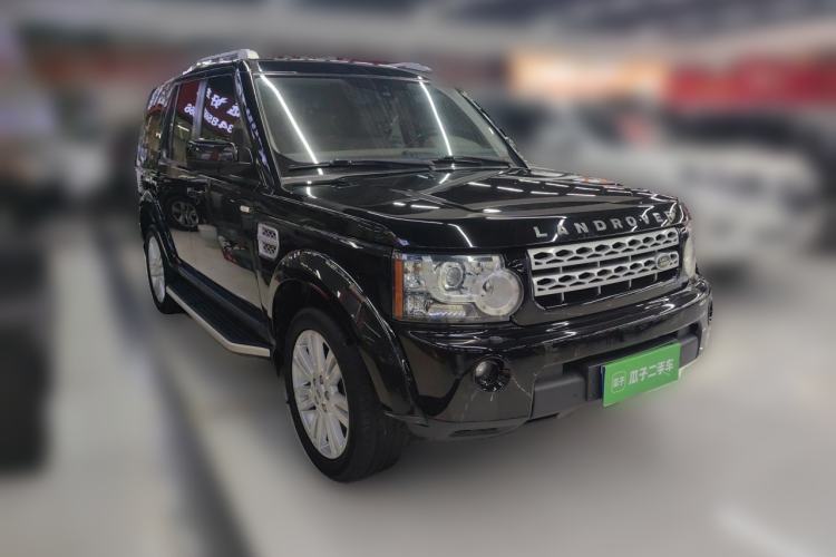 Used Land Rover Discovery  Front Right 45 Deg