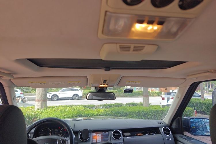 Used Land Rover Discovery 2012 3.0 SDV6 HSE Diesel Version Headliner