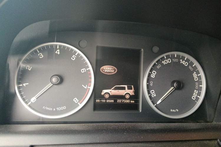 Used Land Rover Discovery 2012 5.0 V8 HSE Instrument Cluster