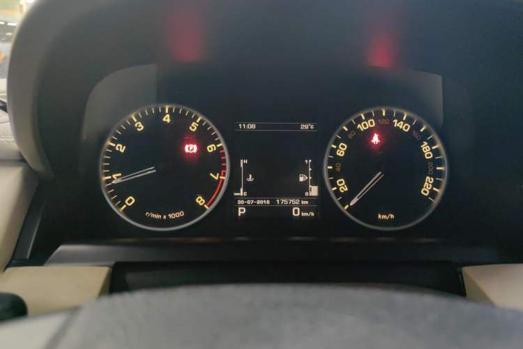 Used Land Rover Discovery  Instrument Cluster