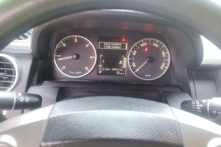 Used Land Rover Discovery 2012 3.0 SDV6 HSE Diesel Version Instrument Cluster