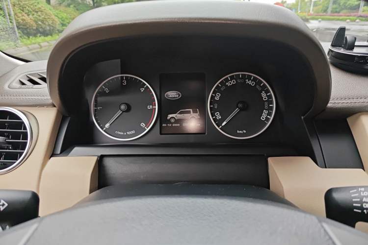 Used Land Rover Discovery 2012 3.0 SDV6 HSE Diesel Version Instrument Cluster