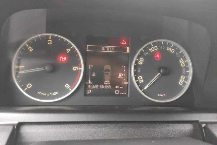 Used Land Rover Discovery 2012 3.0 SDV6 HSE Diesel Version Instrument Cluster