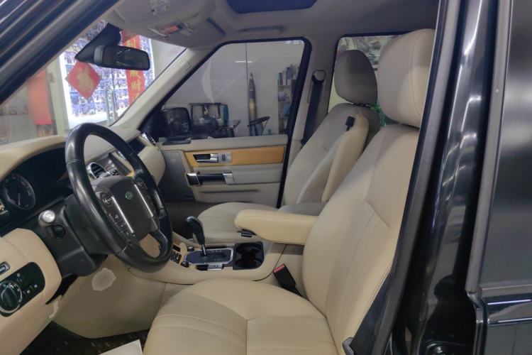 Used Land Rover Discovery  Left Front Seat