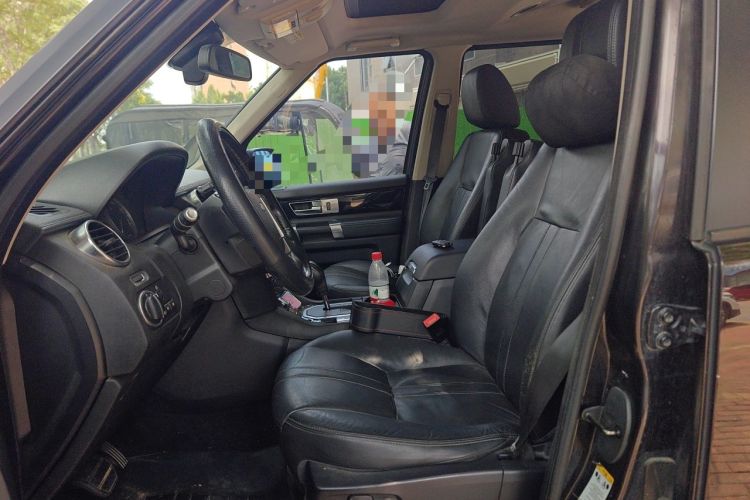 Used Land Rover Discovery 2012 3.0 SDV6 HSE Diesel Version Left Front Seat