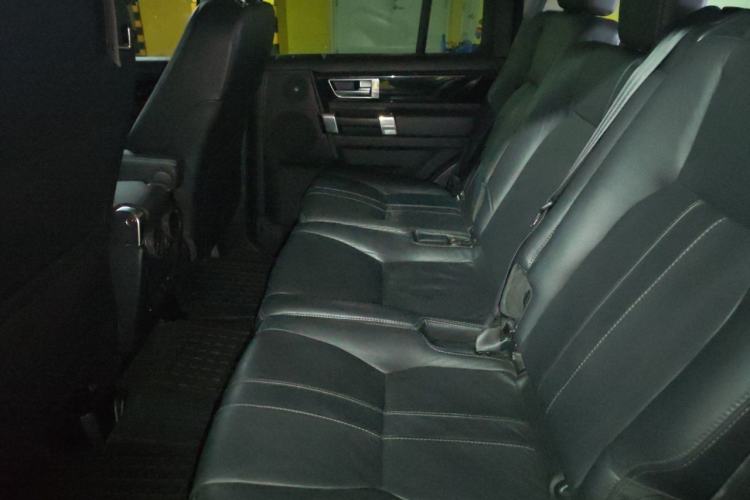 Used Land Rover Discovery 2012 5.0 V8 HSE Left Rear Seat