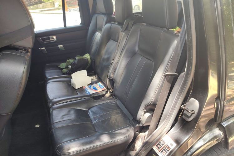 Used Land Rover Discovery 2012 3.0 SDV6 HSE Diesel Version Left Rear Seat