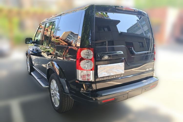 Used Land Rover Discovery 2012 5.0 V8 SE Rear Left 45 Deg