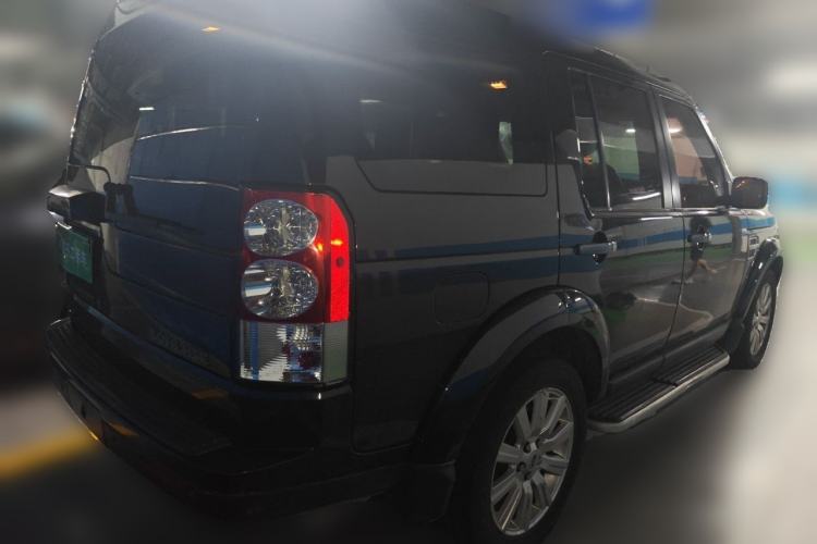 Used Land Rover Discovery 2012 3.0 SDV6 HSE Diesel Version Rear Right 45 Deg