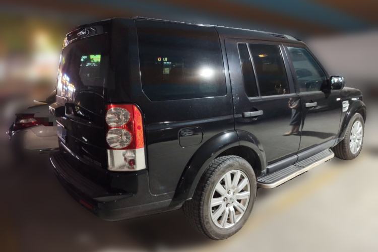 Used Land Rover Discovery 2012 3.0 SDV6 HSE Diesel Version Rear Right 45 Deg