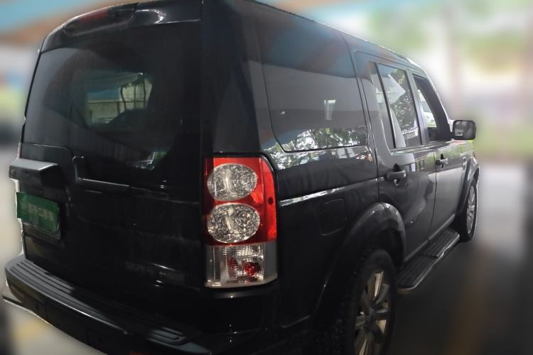 Used Land Rover Discovery 2012 3.0 SDV6 HSE Diesel Version Rear Right 45 Deg
