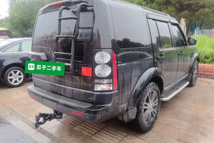 Used Land Rover Discovery 2012 3.0 SDV6 HSE Diesel Version Rear Right 45 Deg