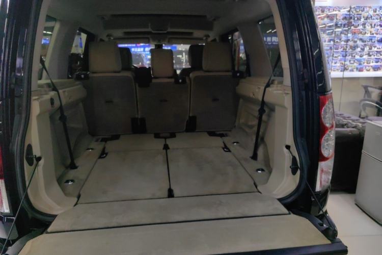 Used Land Rover Discovery  Trunk