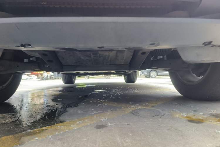 Used Land Rover Discovery 2012 3.0 SDV6 HSE Diesel Version Chassis Front