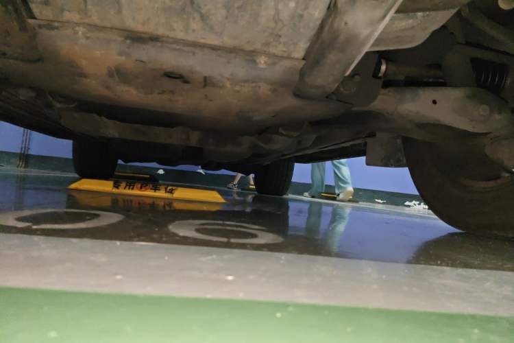 Used Land Rover Discovery 2012 3.0 SDV6 HSE Diesel Version Chassis Front