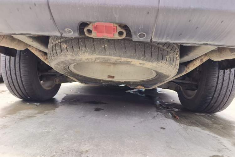 Used Land Rover Discovery 2012 3.0 SDV6 HSE Diesel Version Chassis Rear