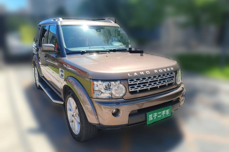 Used Land Rover Discovery 2012 5.0 V8 HSE Front Right 45 Deg