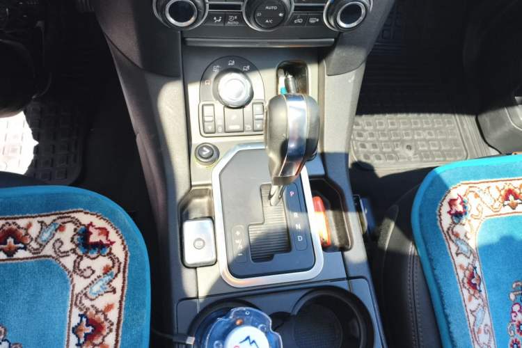 Used Land Rover Discovery 2012 5.0 V8 HSE Gear Lever