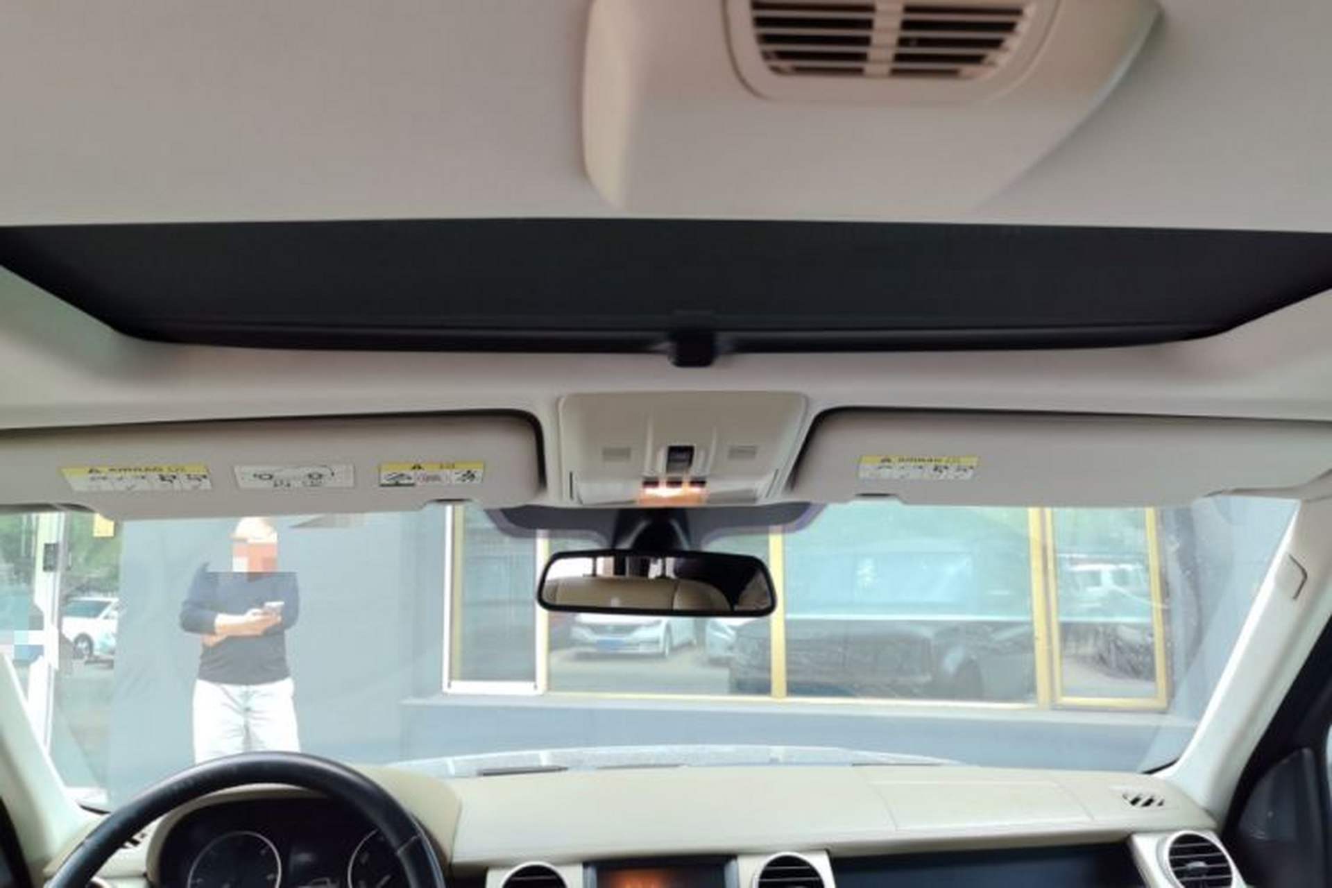 Used Land Rover Discovery  Headliner