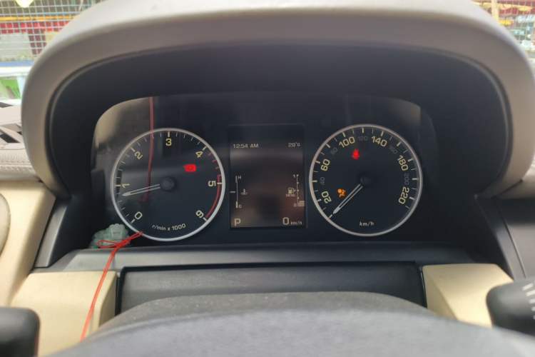 Used Land Rover Discovery 2012 3.0 SDV6 HSE Diesel Version Instrument Cluster