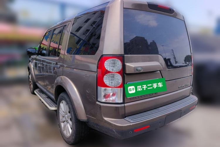 Used Land Rover Discovery 2012 3.0 SDV6 HSE Diesel Version Rear Left 45 Deg
