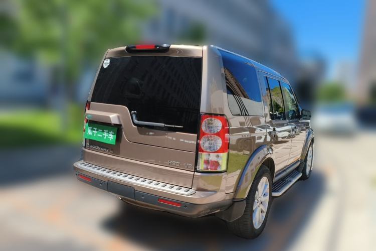 Used Land Rover Discovery 2012 5.0 V8 HSE Rear Right 45 Deg