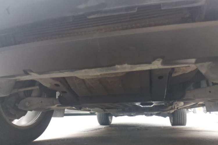 Used Land Rover Discovery 2012 3.0 SDV6 HSE Diesel Version Chassis Front