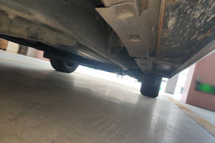 Used Land Rover Discovery 2012 3.0 SDV6 HSE Diesel Version Chassis Rear Right