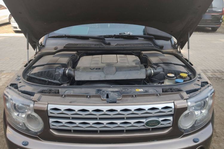 Used Land Rover Discovery 2012 5.0 V8 HSE Engine Bay