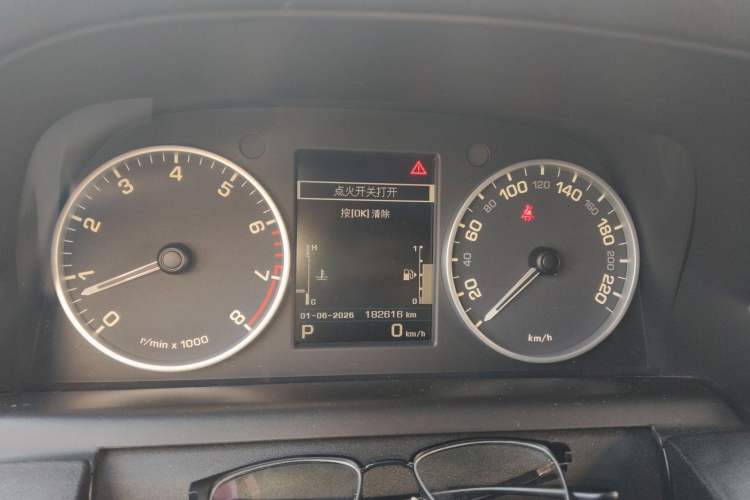 Used Land Rover Discovery 2012 5.0 V8 HSE Instrument Cluster