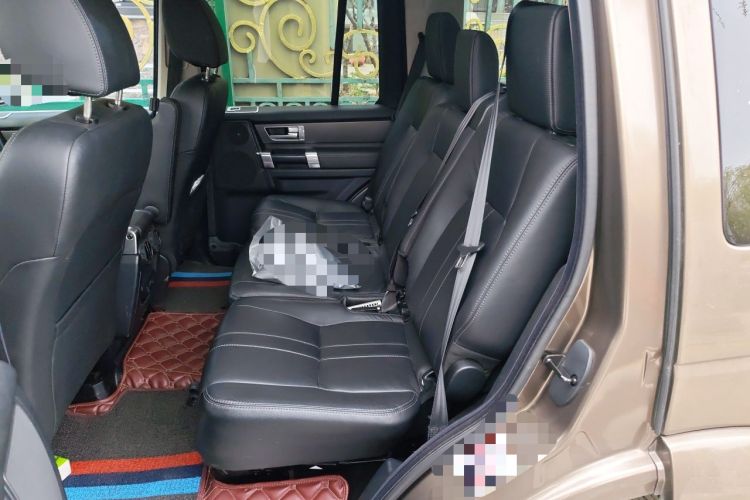 Used Land Rover Discovery 2012 3.0 SDV6 HSE Diesel Version Left Rear Seat