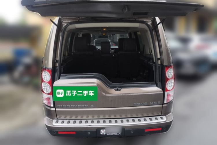 Used Land Rover Discovery 2012 3.0 SDV6 HSE Diesel Version Trunk
