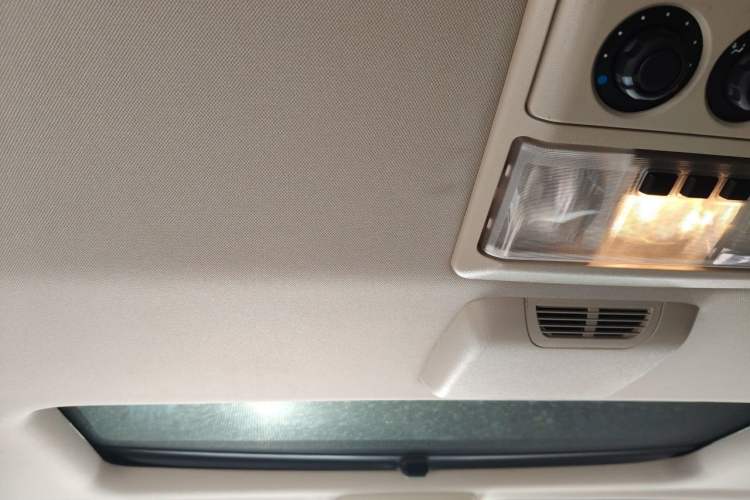 Used Land Rover Discovery 2012 3.0 SDV6 HSE Prestige Limited Edition Headliner