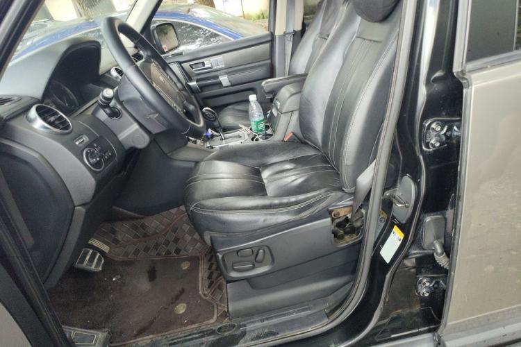Used Land Rover Discovery 2012 3.0 SDV6 HSE Diesel Version Left Front Seat