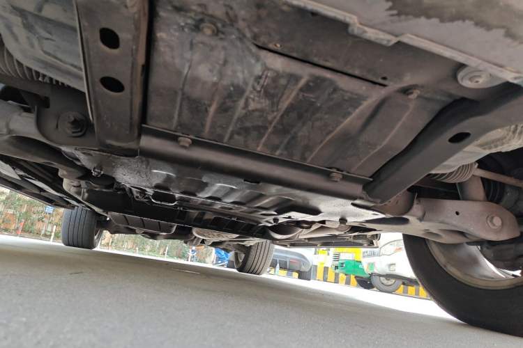 Used Land Rover Discovery 2012 3.0 SDV6 HSE Diesel Version Chassis Front