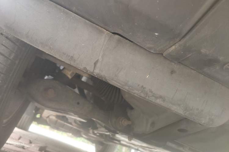 Used Land Rover Discovery 2012 5.0 V8 HSE Chassis Front